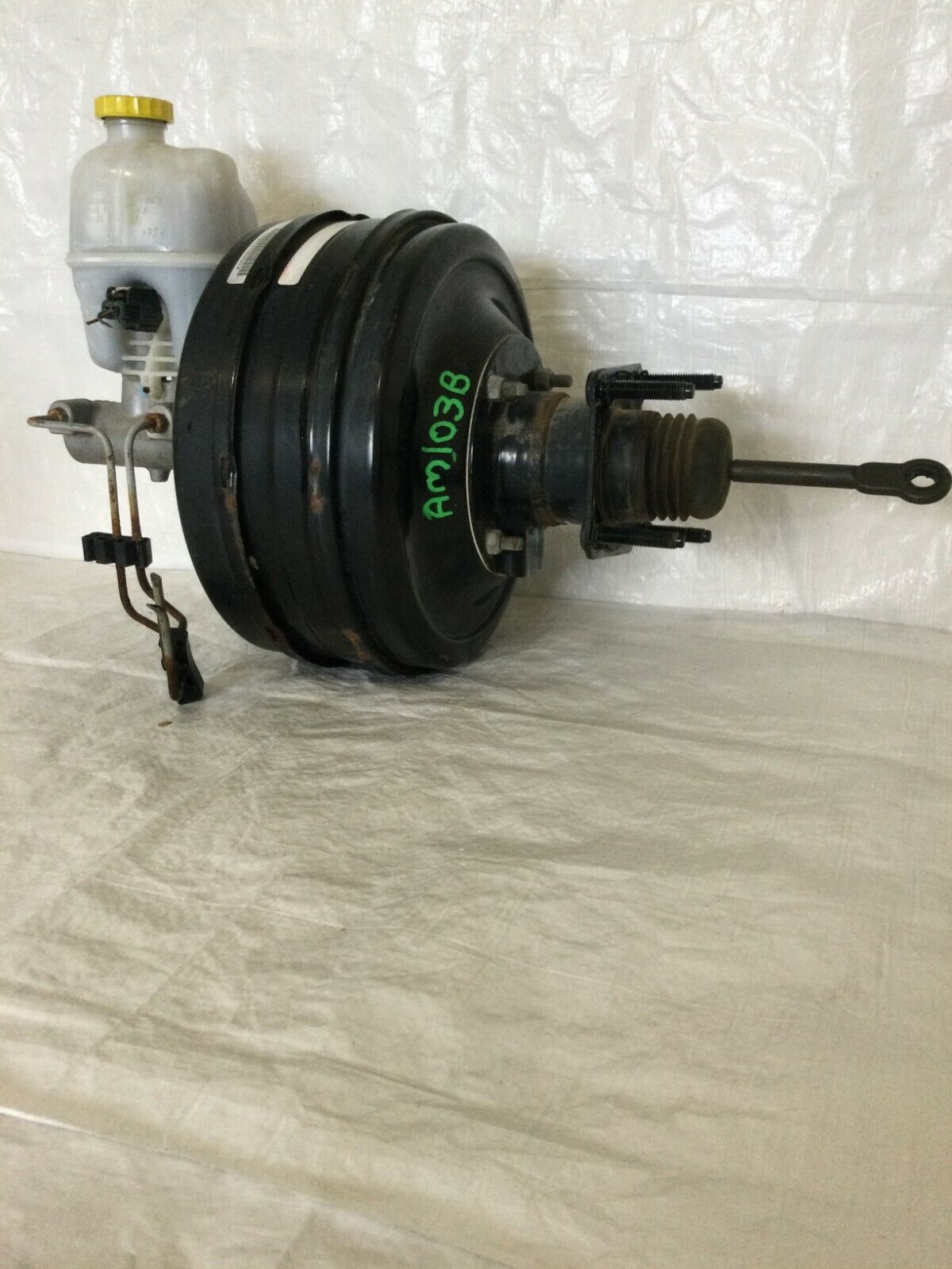 2006 Dodge Ram 2500 Power Brake Booster OEM 5.7L