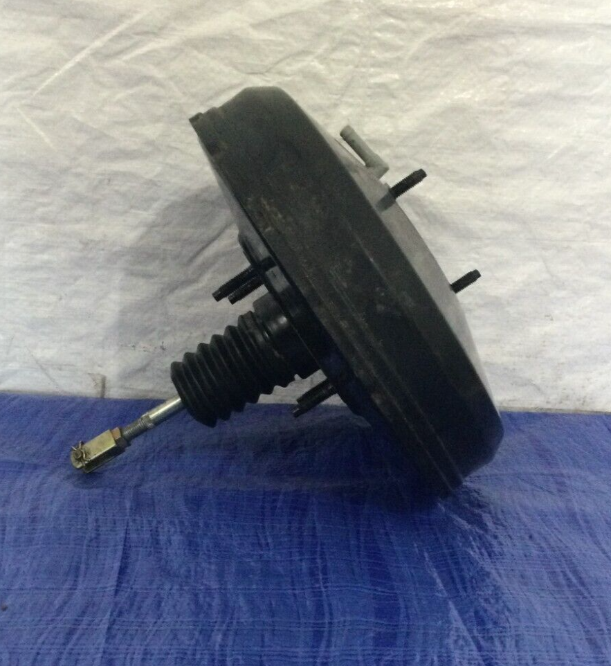 2004-2008 Toyota Sienna Master Cylinder  OEM 131010-89060