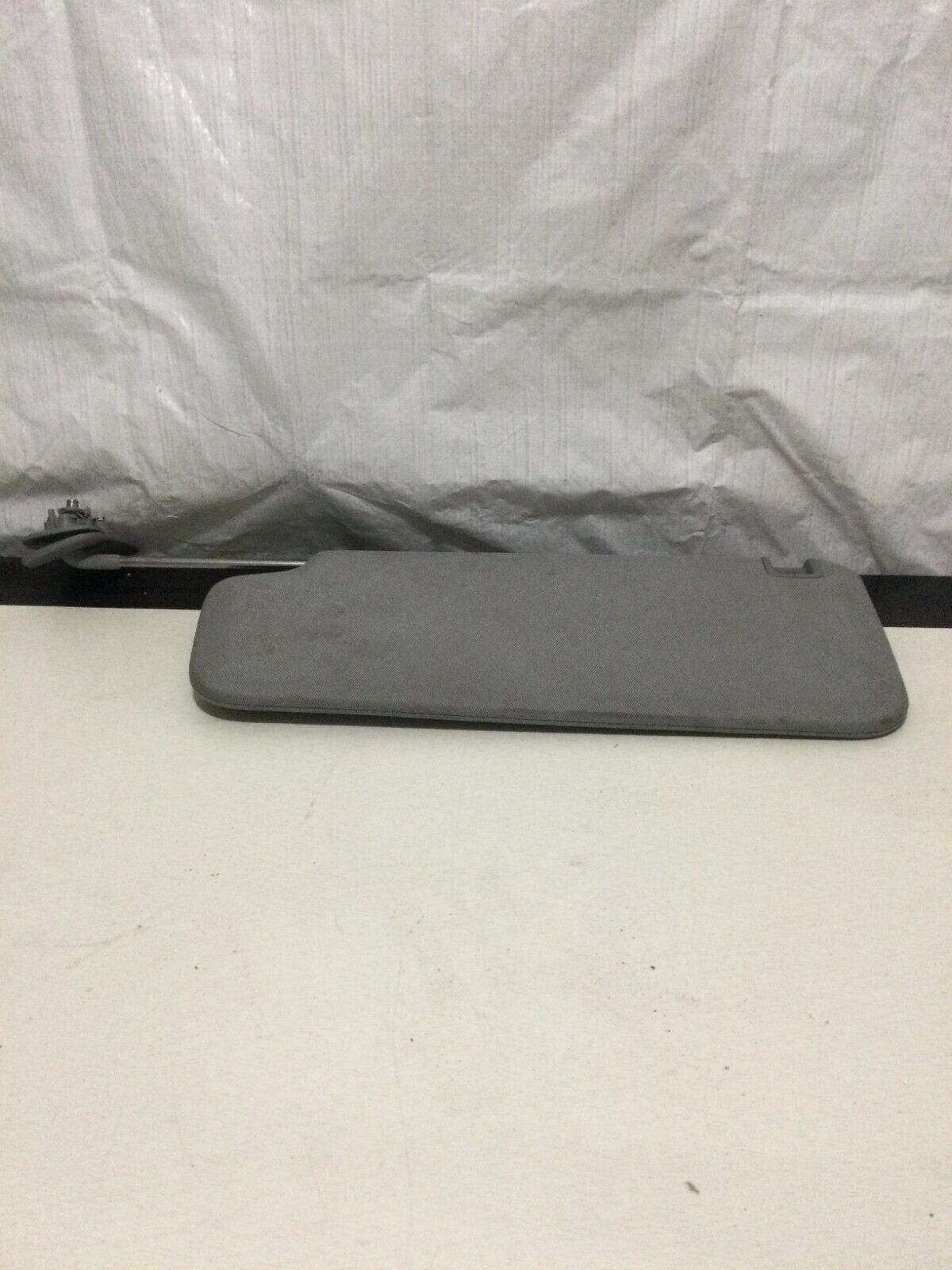2018 Chevrolet Silverado 1500 Left Driver Illuminated Sun Visor OEM LH