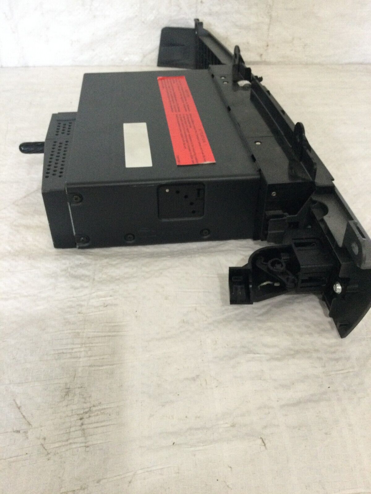 2004 BMW 745Li E65 E66 CD Changer Player OEM 6935934