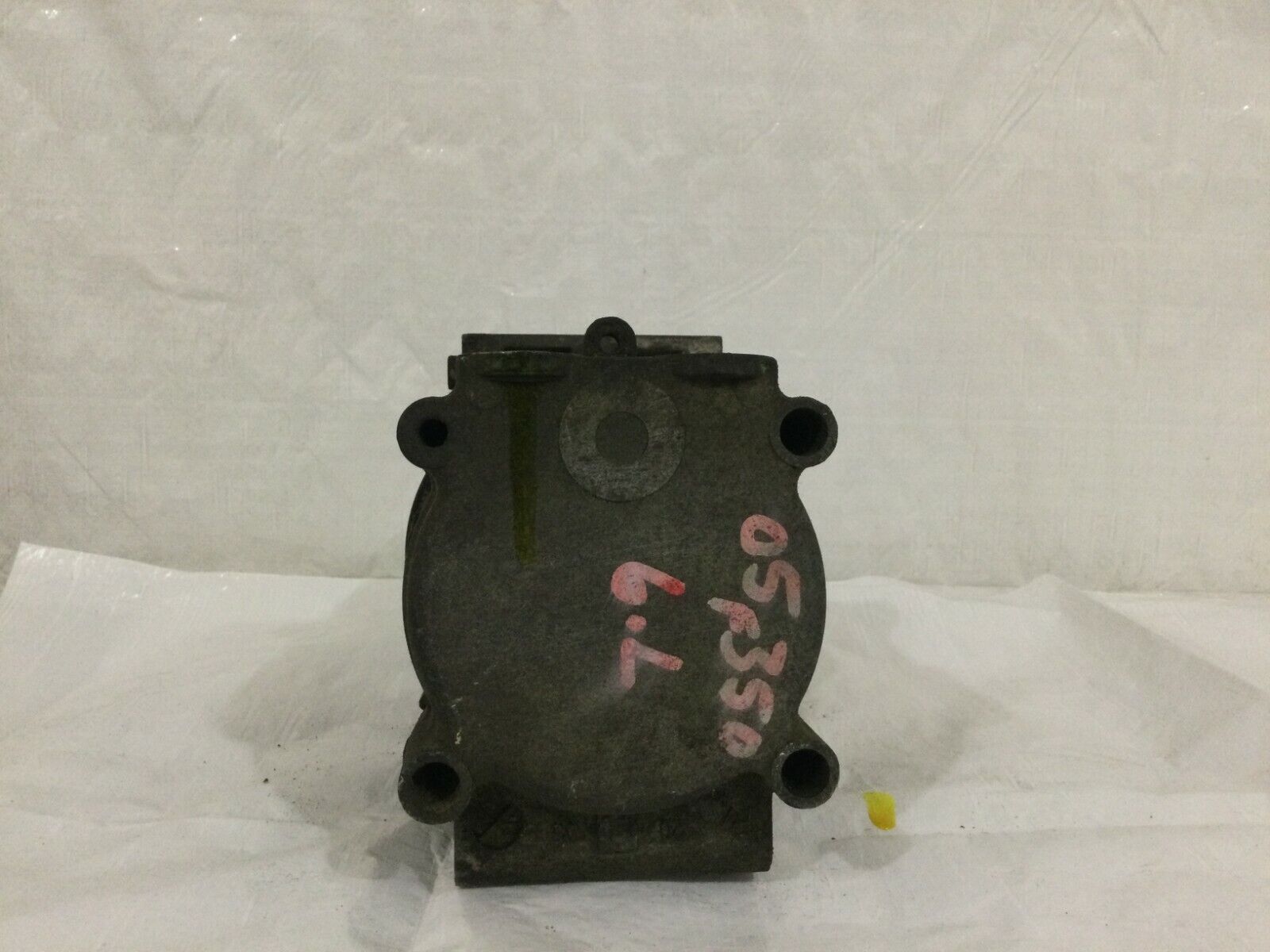 2005-2006 Ford F-350SD 6.0L A/C Compressor 5C34-19D629-AA OEM