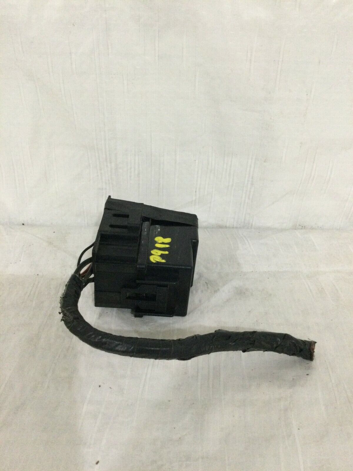 2002 Ford F-150 F150 Relay Panel OEM