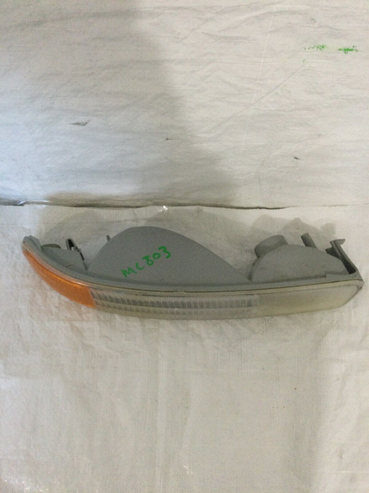 1999-2007 GMC Sierra 1500  Left Driver Side Turn Signal OEM LH 16524675