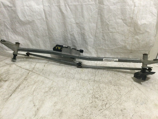 2007 Dodge Ram 3500 Front Wiper Motor W/ Linkage OEM 6.7L Diesel