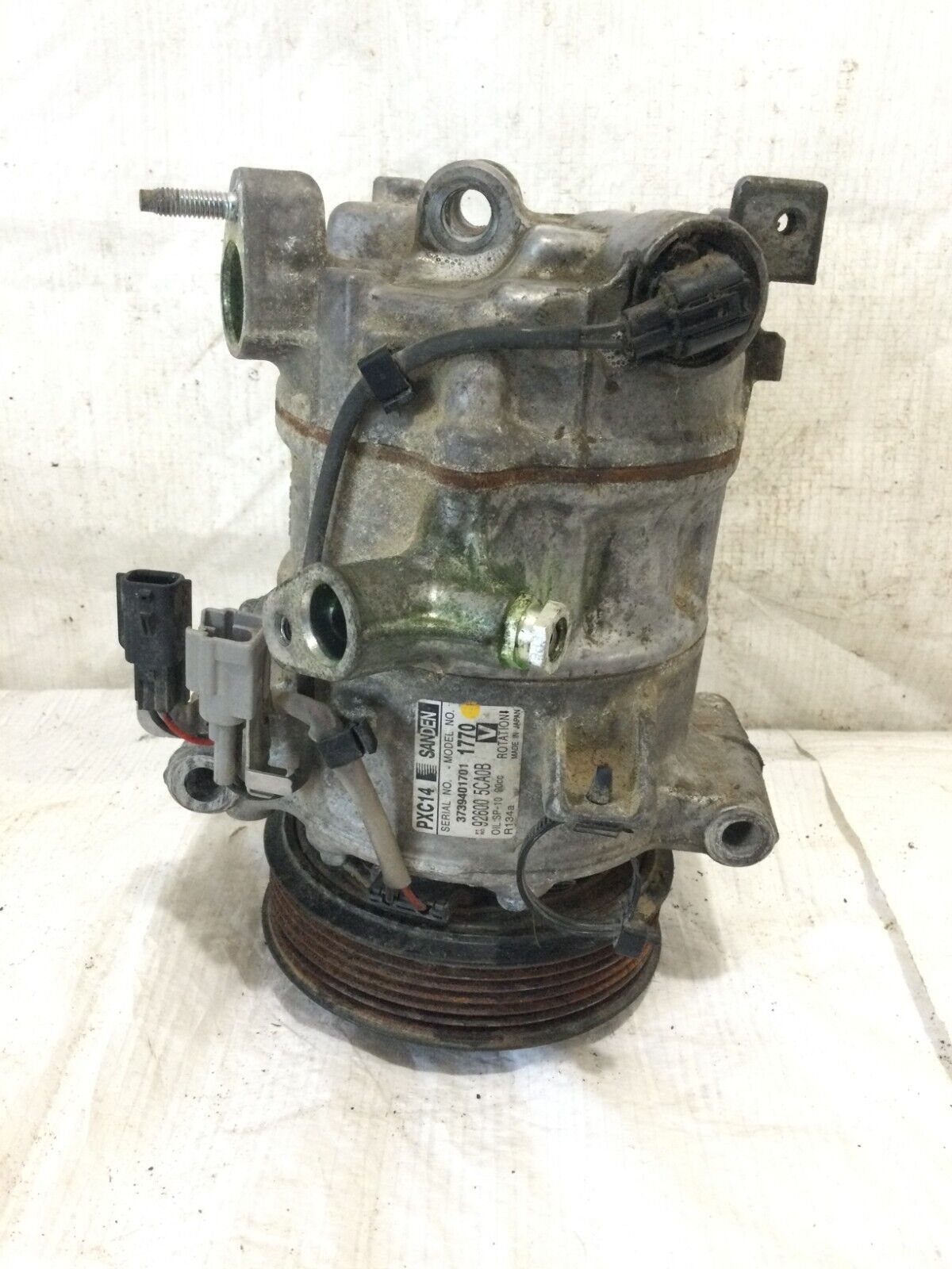2017 Infiniti Q50  Air  Compressor Assembly  OEM