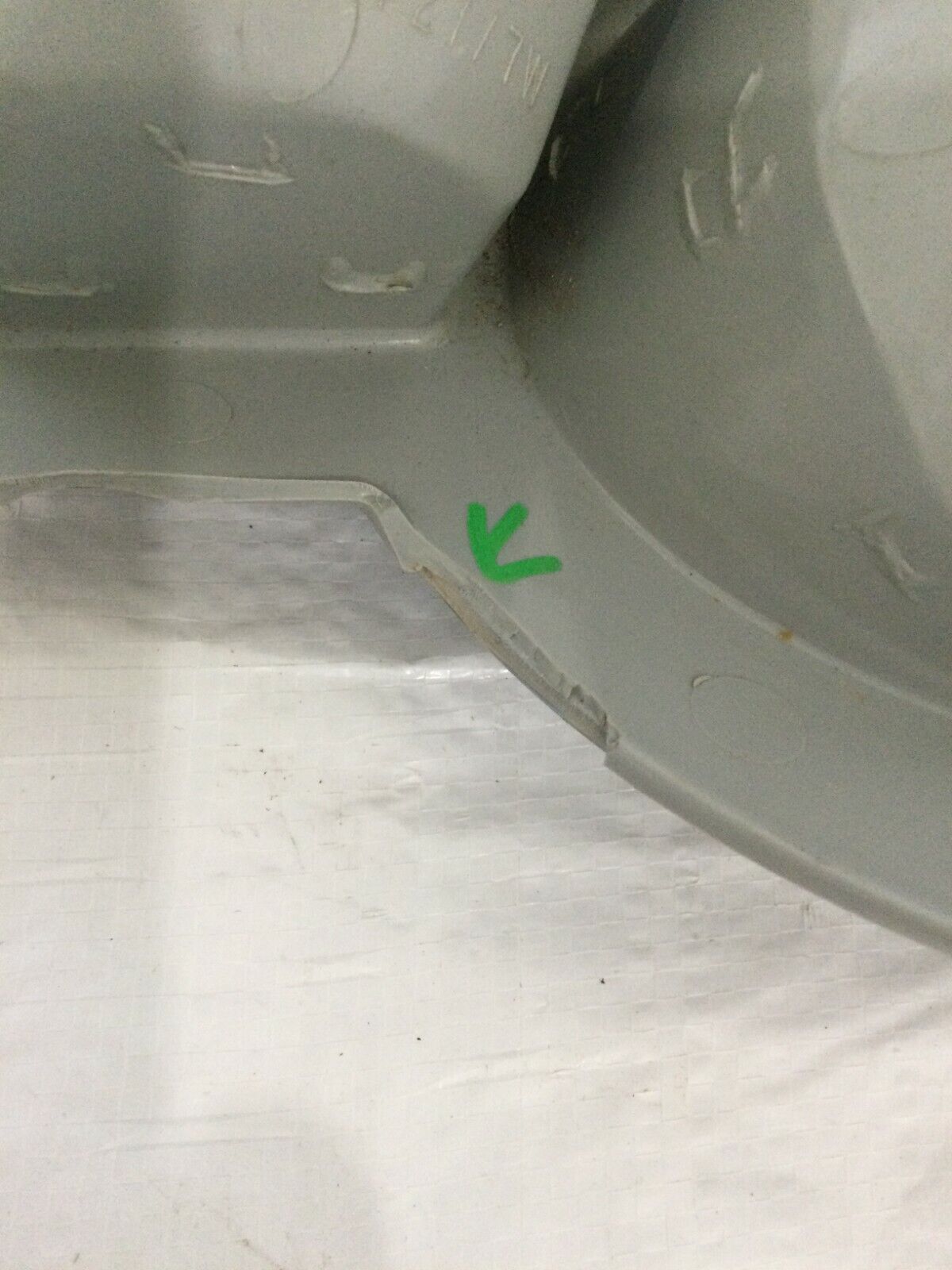 2002-2006 Chevy Avalanche Right Corner Park Light Passenger Side OEM RH