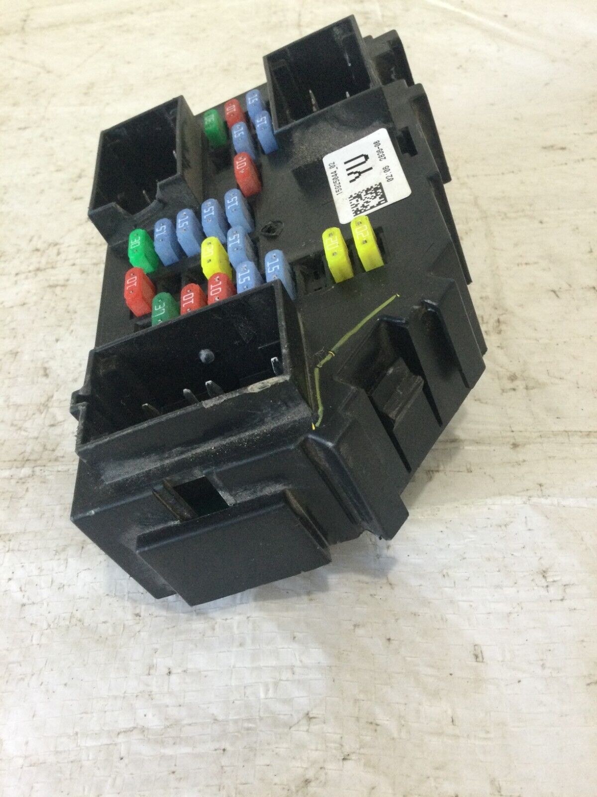 2007-2009 Cadillac Escalade  ESV Inertior Cabin Fuse Box 15925044_02 OEM