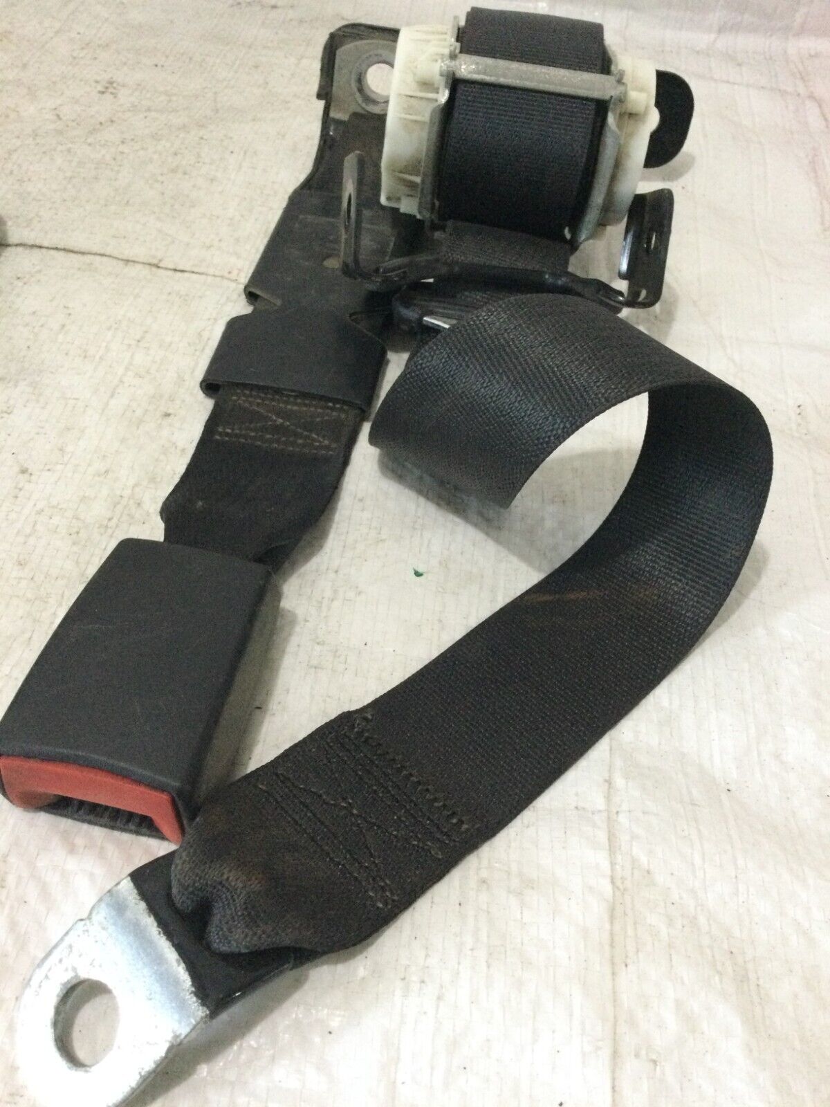 2017 Dodge Ram 1500 Rear Right  Middle Seat Belt OEM
