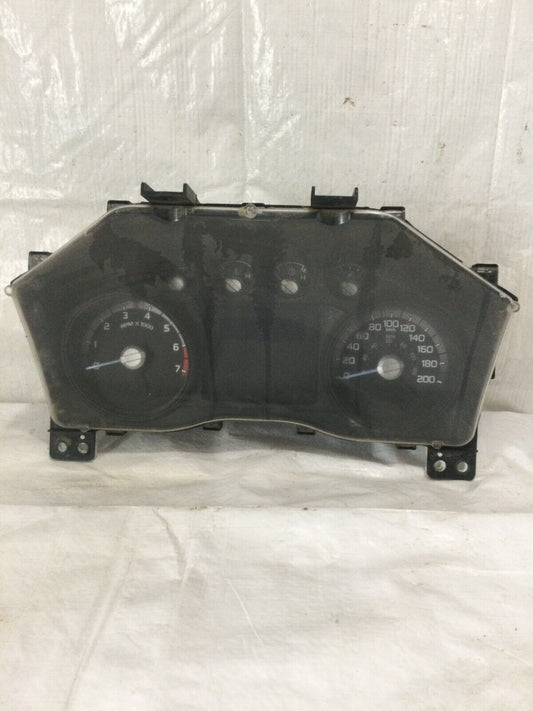 2015 Ford F-350SD Super Duty Speedometer Gauges Instrument Cluster KPH OEM