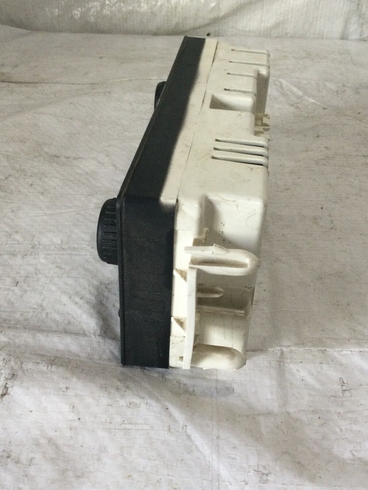 2003-2006 Chevrolet Tahoe Auto Heater Digital Climate Control Unit OEM 15855848