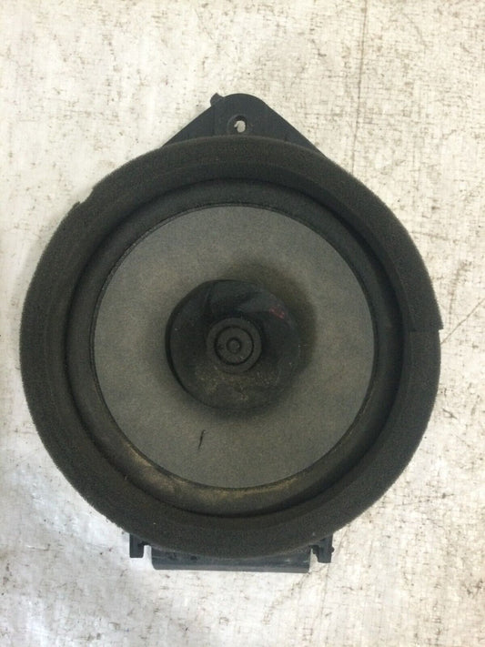 2007-2013 Chevrolet Silverado 1500 Rear Right Door Speaker OEM