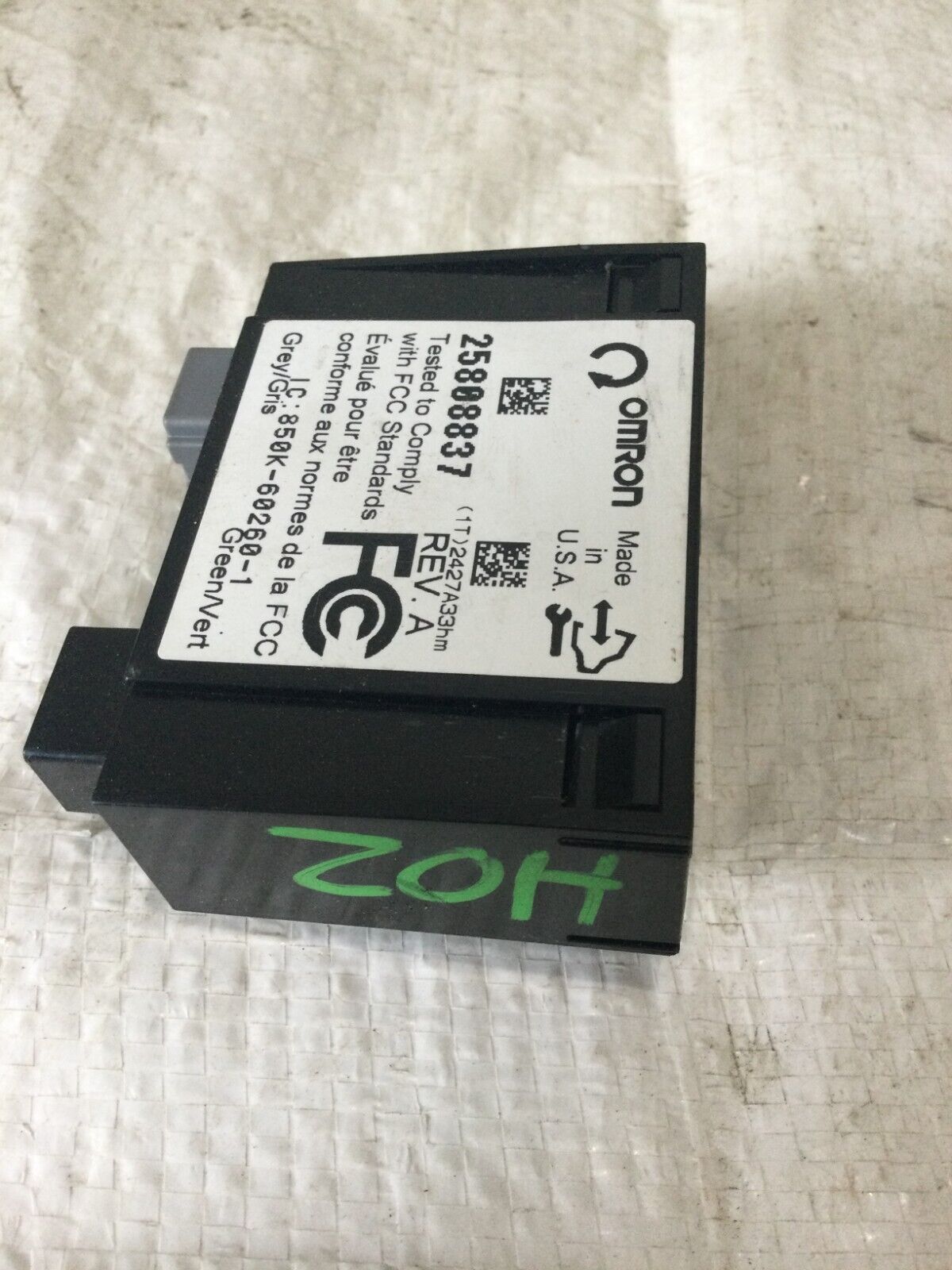 2007-2009 Cadillac Escalade  20803735 Keyless Entry Receiver Module OEM