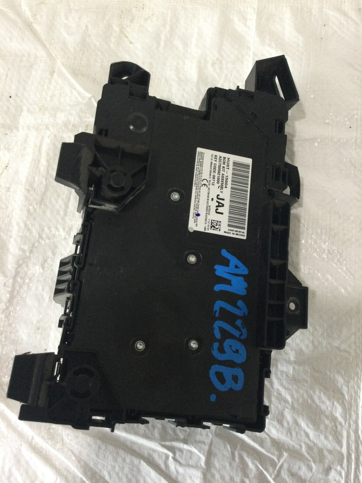 2017 Ford F-150 Smart Junction Block BCM Body Control Module OEM HU5T-15604 OEM