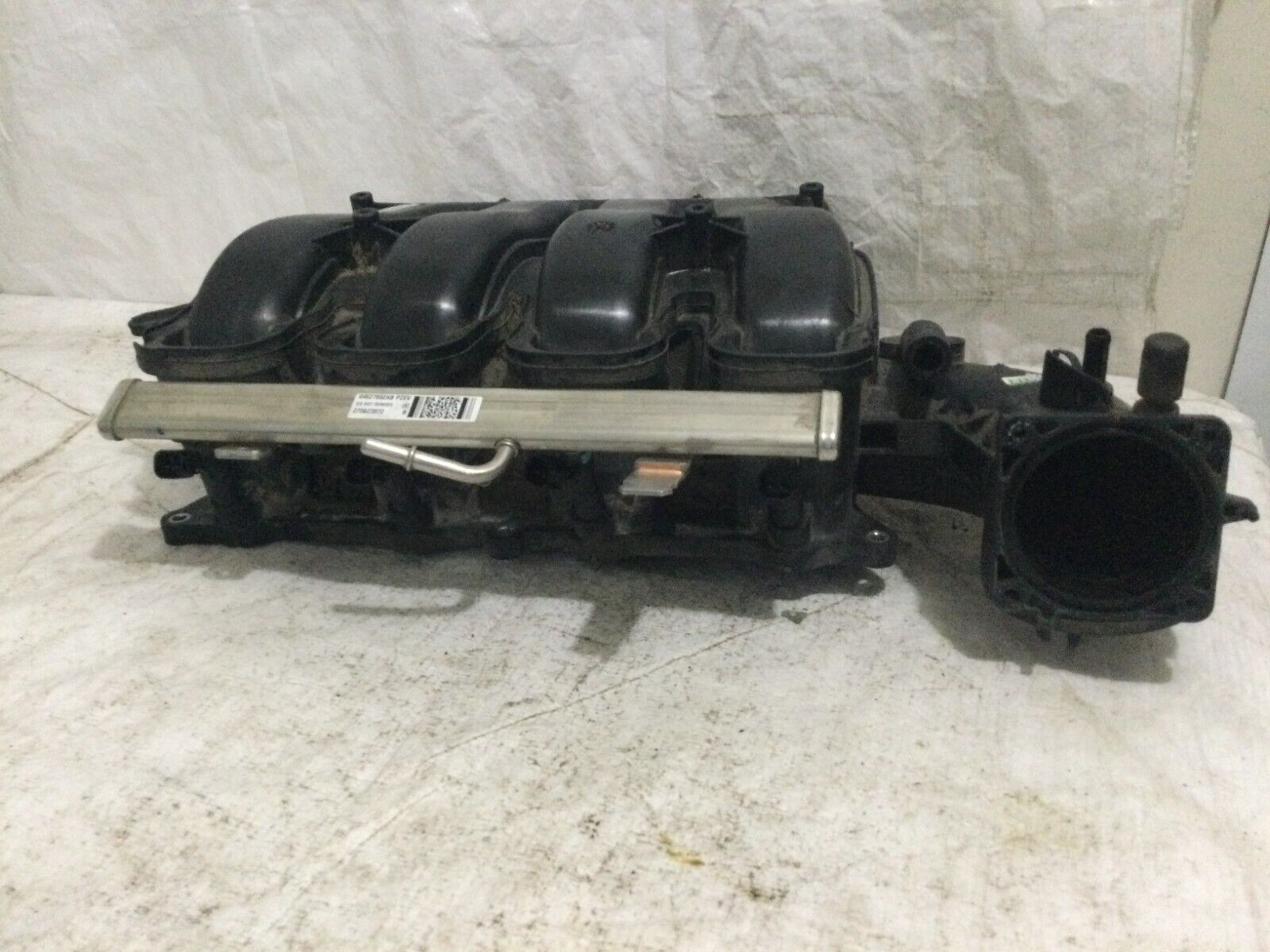 2019 Jeep Compass 2.4l Air Intake Manifold Assembly W/ Fuel Injector Rail OEM