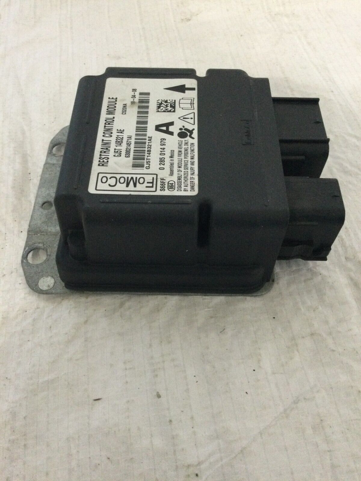 2019 Ford Escape SRS Restraint Control Module OEM GJ5T-14B321-AE