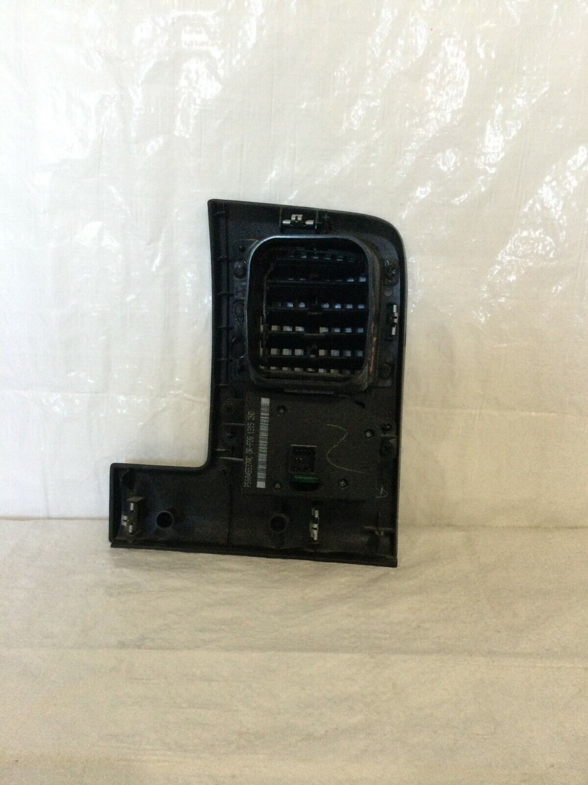 2004-2005 Dodge Ram 2500 Trim W/ Air Vent & Headlight Switch OEM 5GY91TRMAA