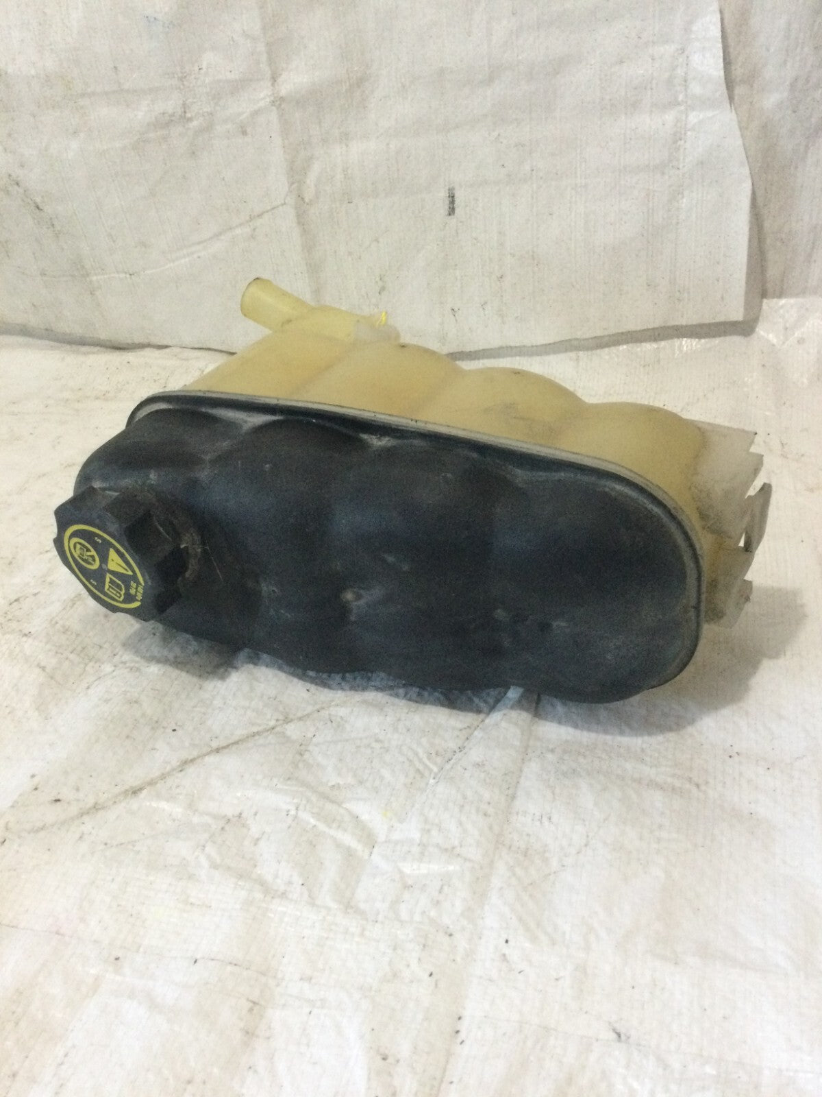 2007 Cadillac Escalade Engine Coolant Recovery Bottle OEM