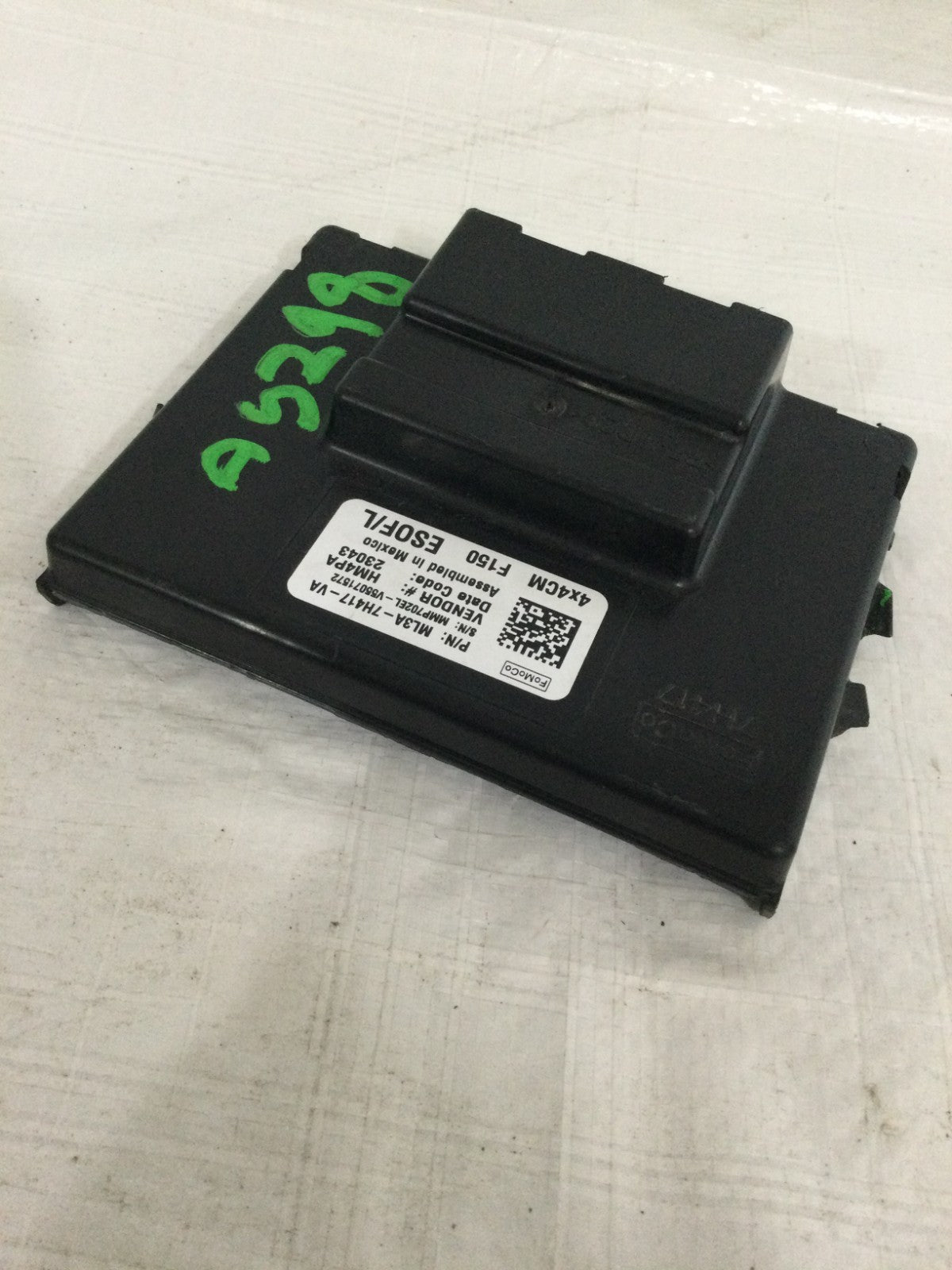 2023 Ford F150 F-150 Transfer Case Control Module OEM ML3A-7H417-VA DAMAGED