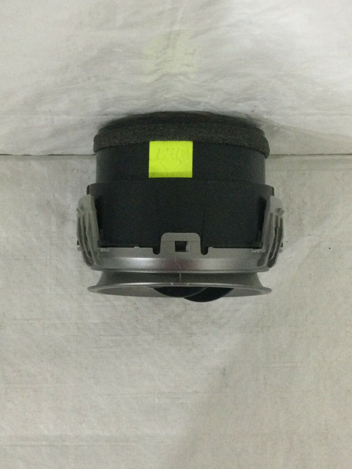 2016 Toyota RAV4  Dash Air Vent 55660-0R010 OEM Left Driver Side LH