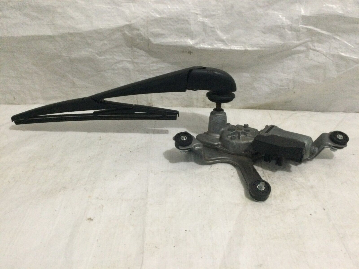 2016-2018 Toyota Rav4 Rear Wiper Liftgate Motor OEM 85130-0R030