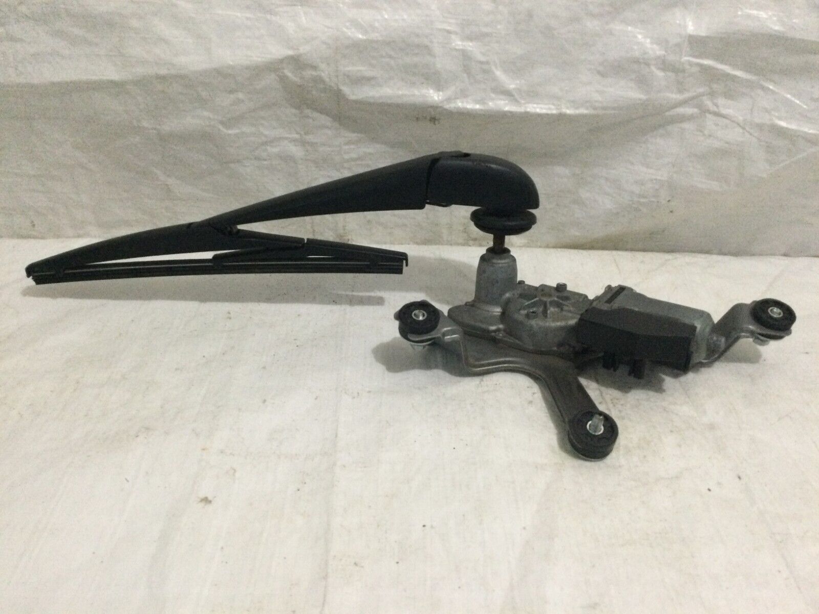 2016-2018 Toyota Rav4 Rear Wiper Liftgate Motor OEM 85130-0R030