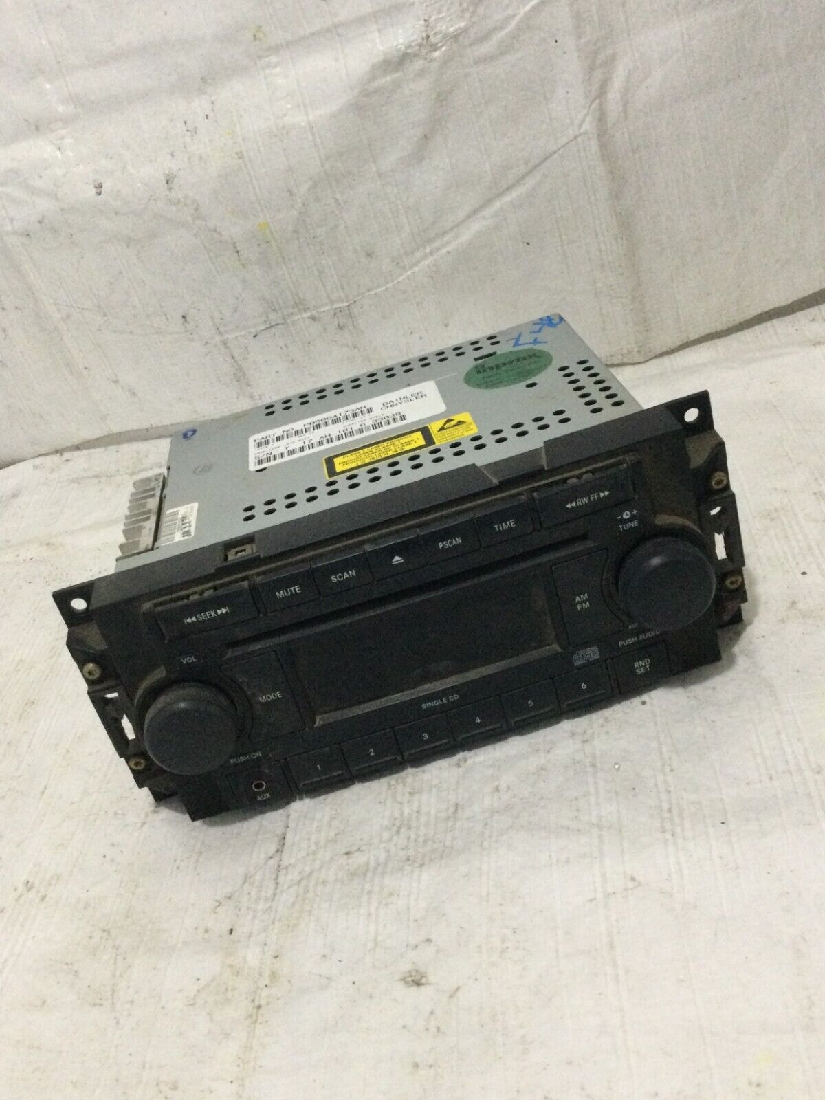 2005-2009 Chrysler Dodge Jeep AM FM Radio CD Player MP3 OEM P05064173AI