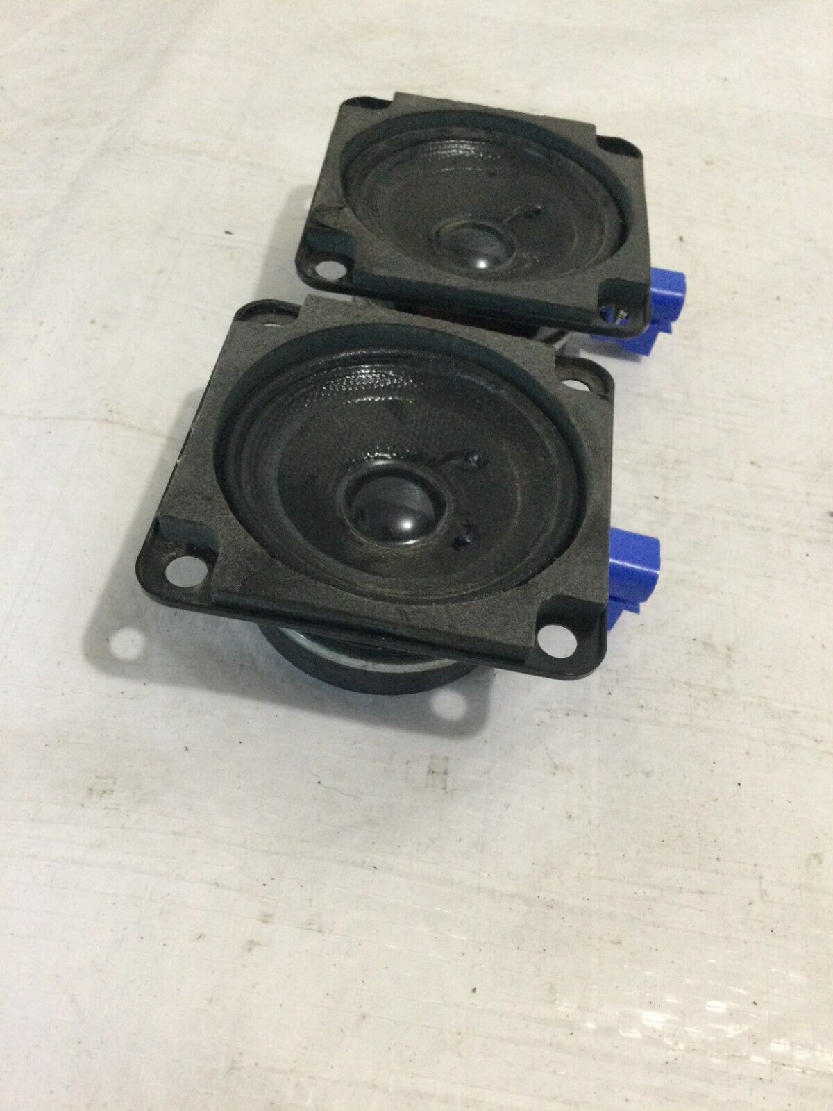 2007 -2010 Cadillac Escalade ESV  Side Pillar Speaker 15186672 OEM