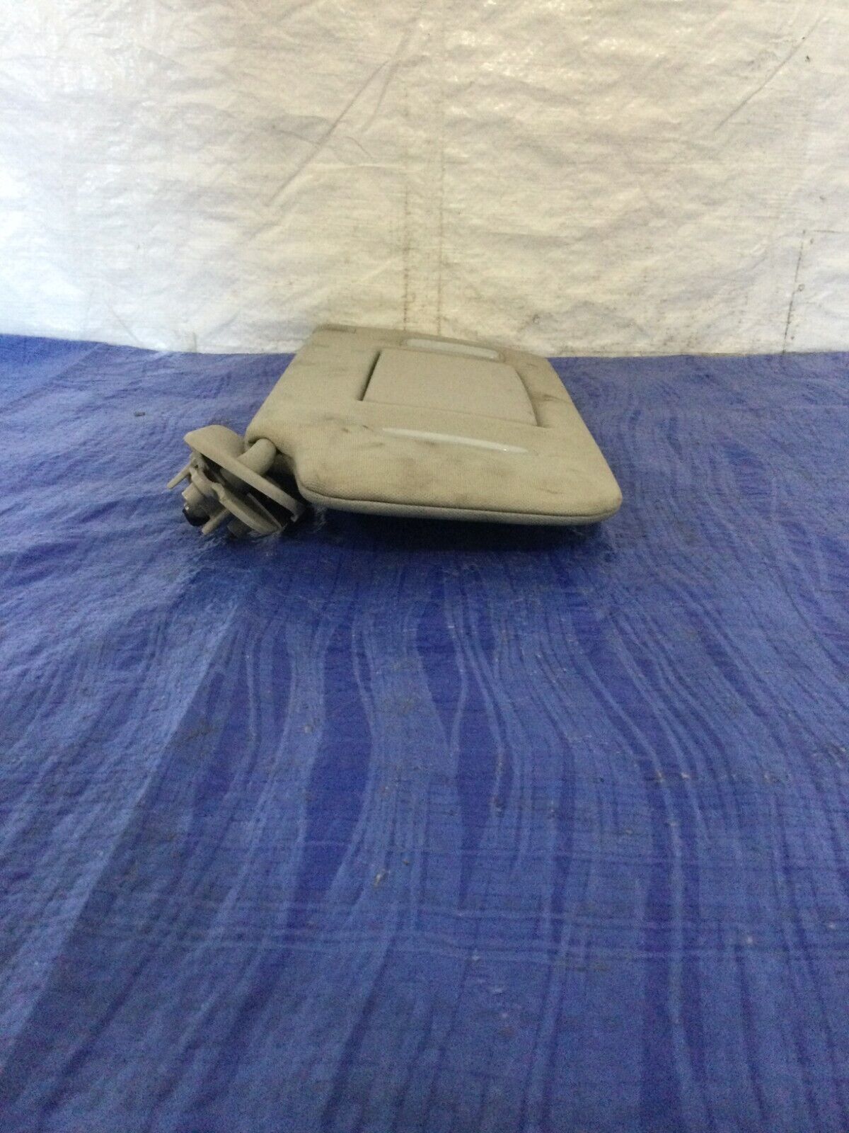 2007-2009 Cadillac Escalade ESV Illuminated Sun Visor Left Side OEM
