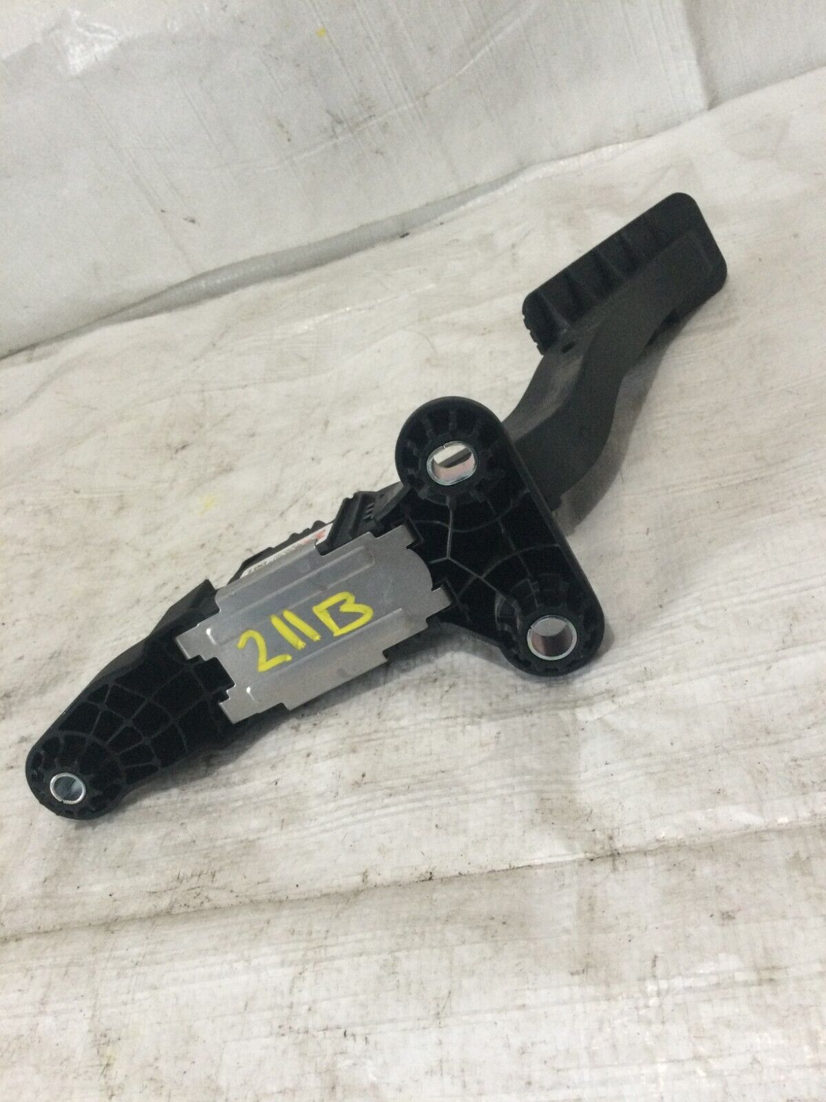 2017 Hyundai Elantra Gas Pedal  Accelerator  CN00292730 OEM