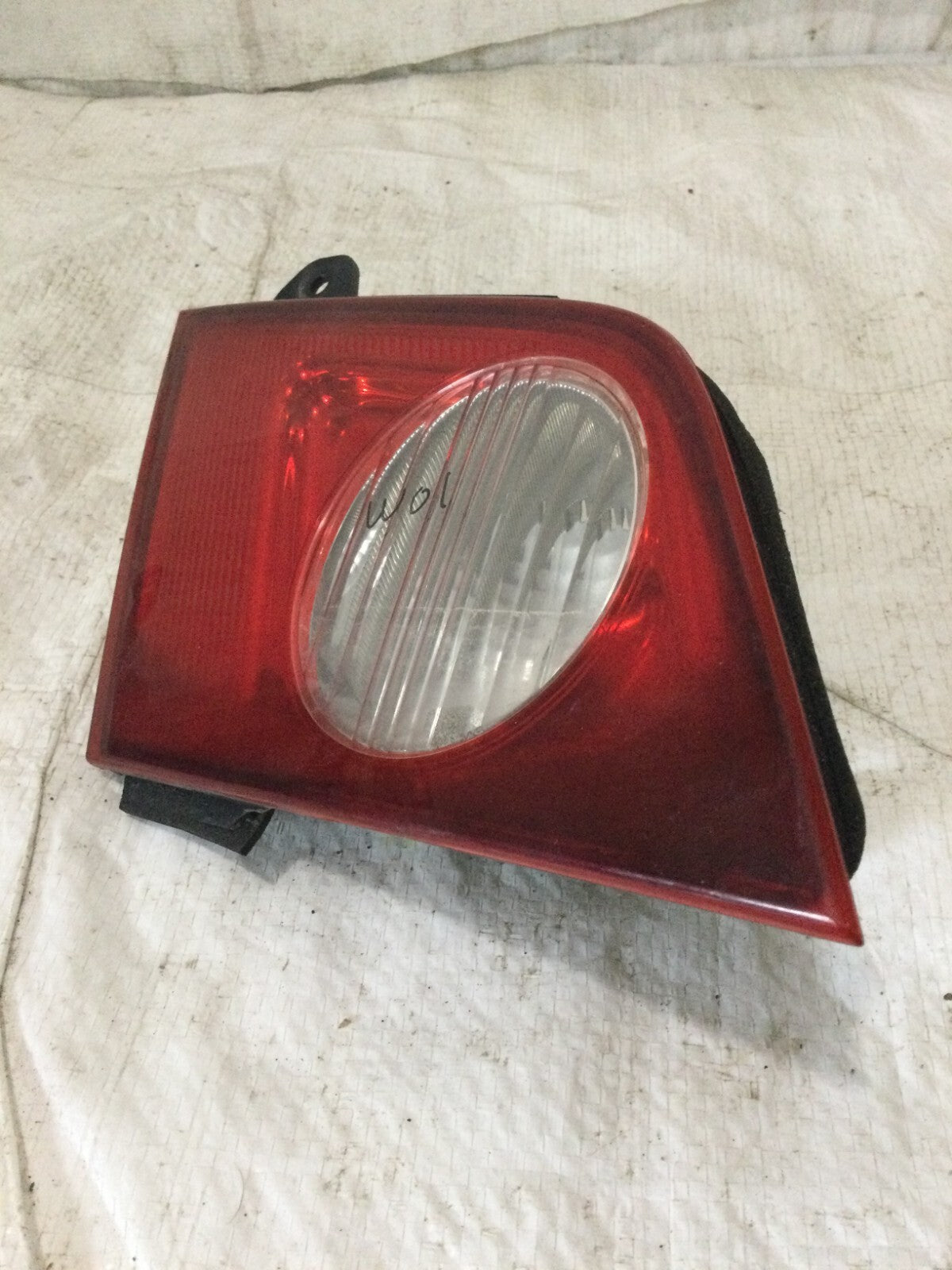 2006 -2007 Infiniti M45 Lid Mounted Left Tail Light Assembly OEM (DAMAGE MARKED)
