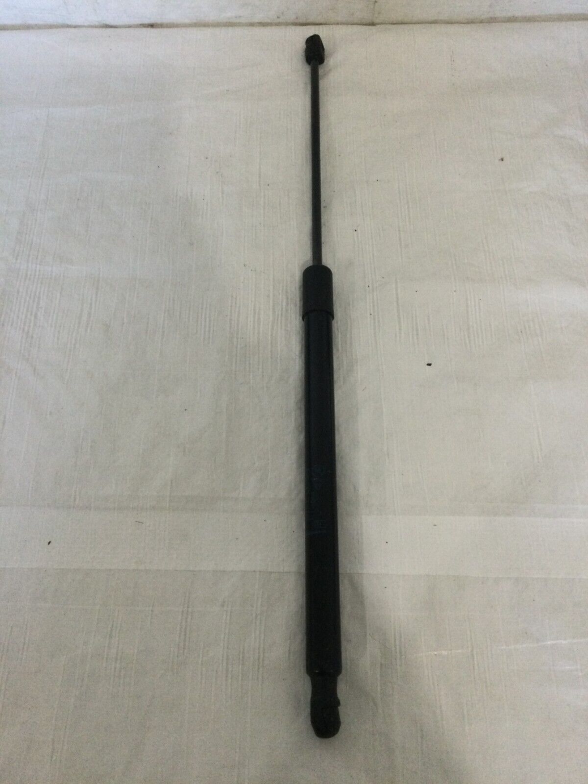 2018-2020 Buick Regal Sportback Lift Support Sportback 39169063 OEM