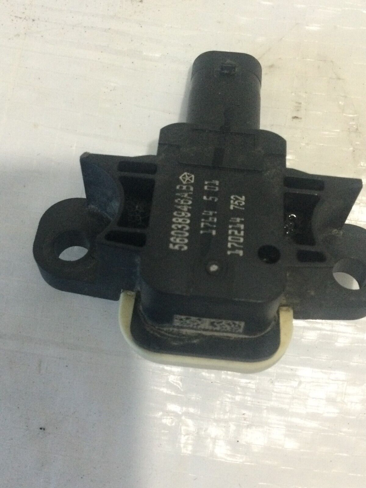 2017 Dodge Ram 3500 Crash Impact Sensor OEM 56038946AB