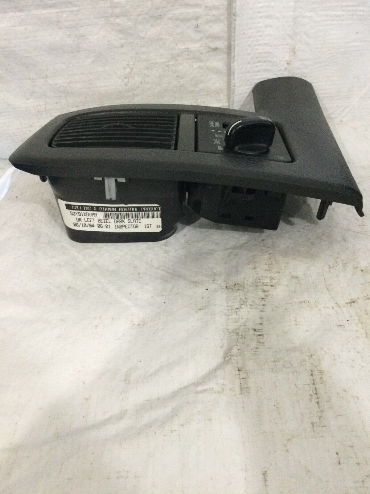 2004 Dodge Ram 1500 Head Light Dome Switch Bezel W/ Air Vent 5GY91TRMAA OEM