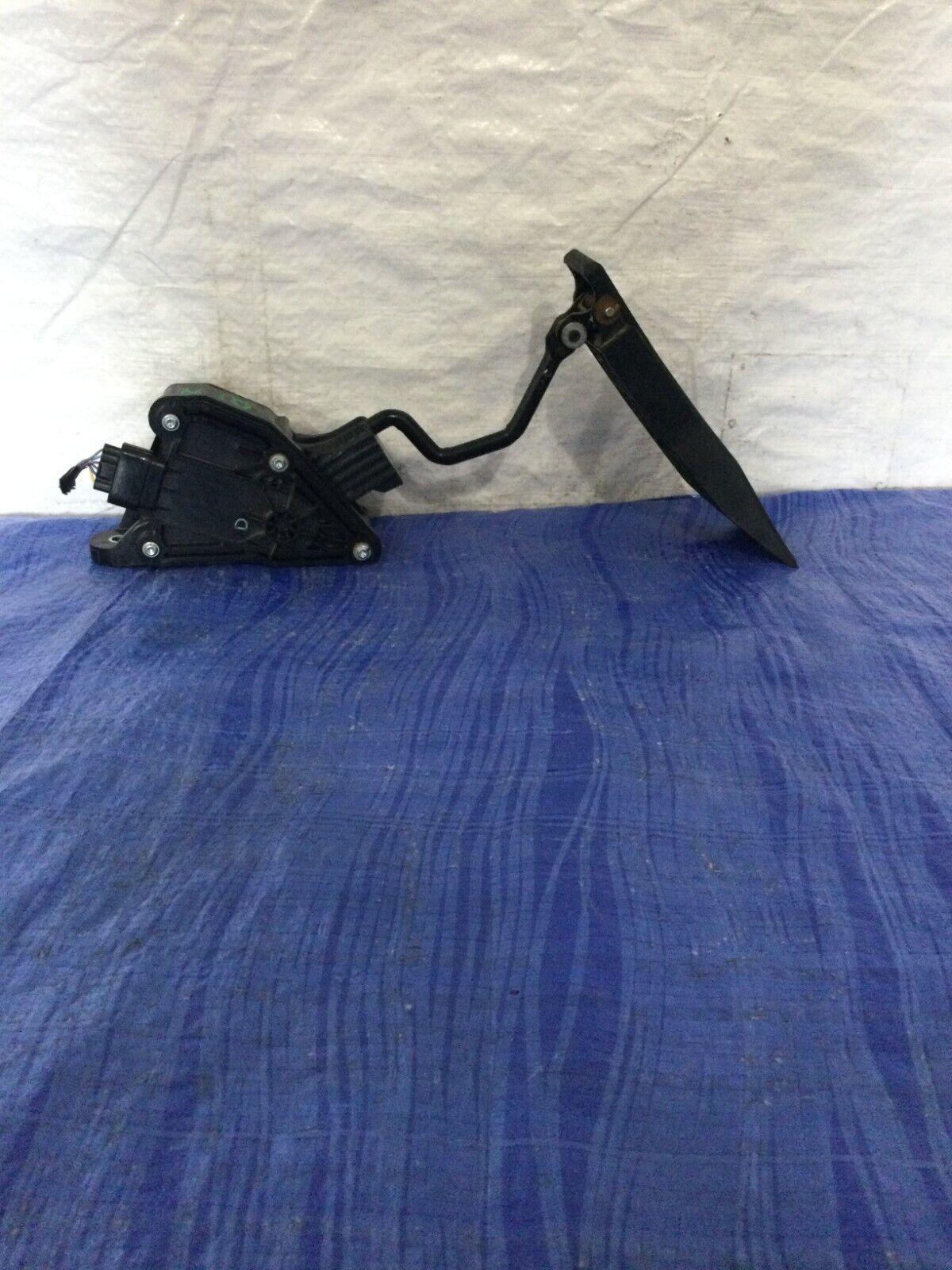 2007 Hyundai Elantra Accelerator Gas Pedal OEM