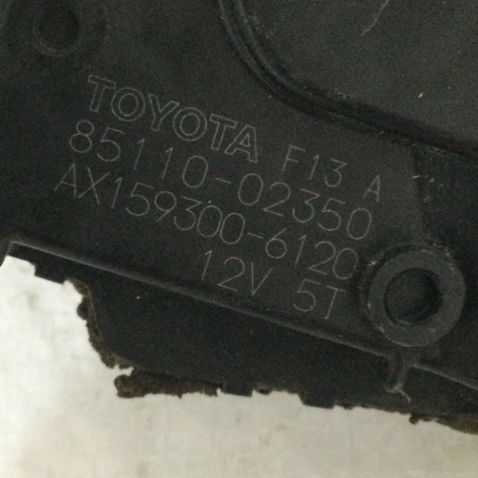 2016 Toyota Corolla Front Windshield Wiper Motor 85110-02350 OEM