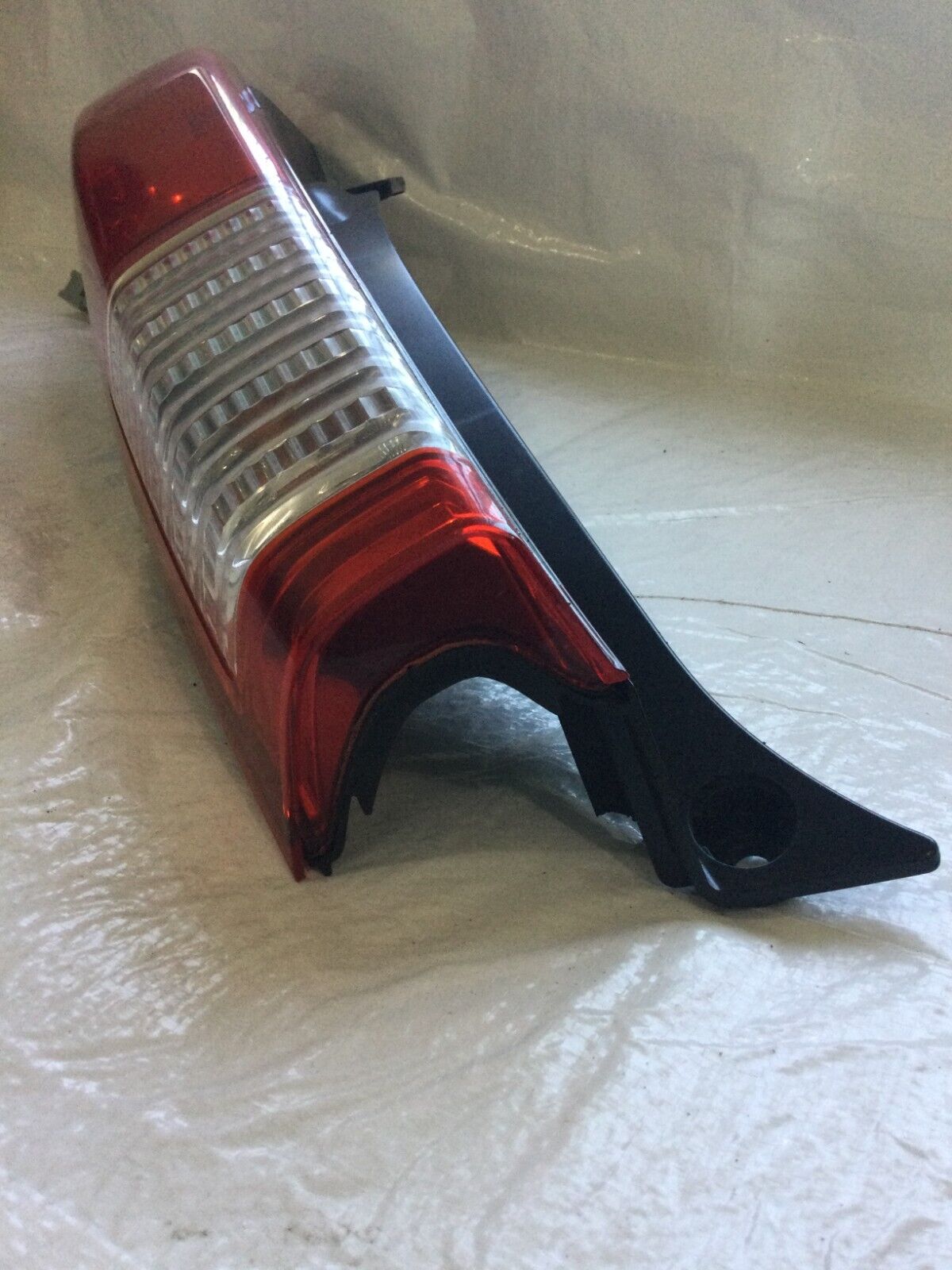 2005-2006 Honda CRV CR-V Tail Light Right Passenger Side OEM RH