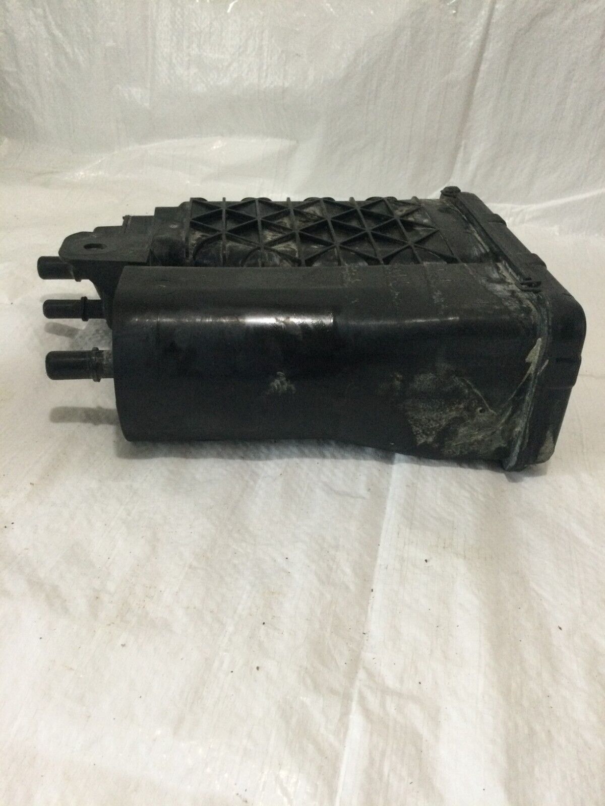 2021 Chevrolet Silverado 1500 Evaporator Canister OEM 5.3L