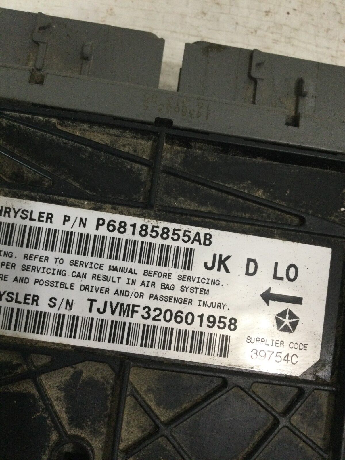 2017 Jeep Wrangler SRS Control Module OEM 68185855AB