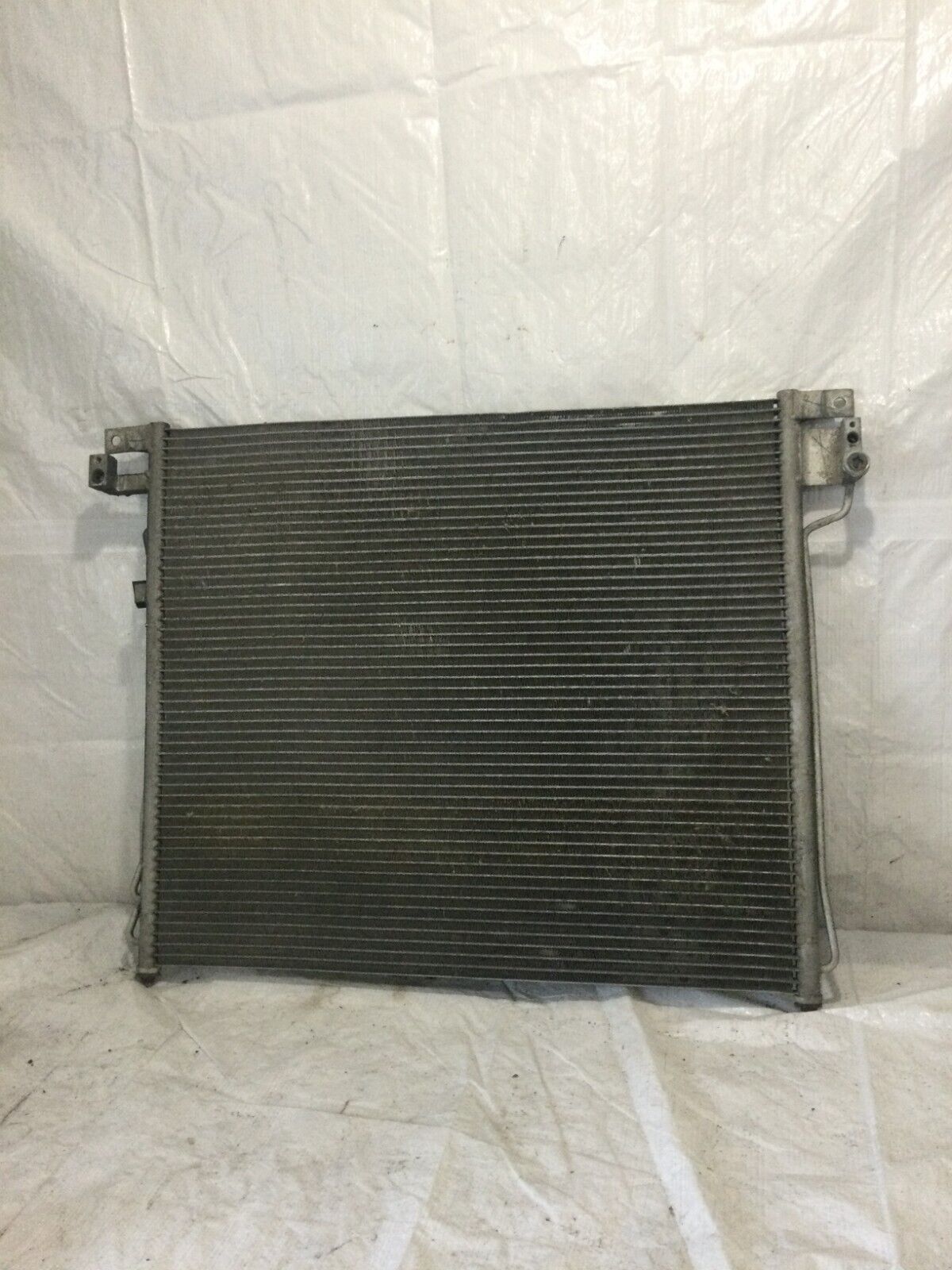 2005  Nissan Xterrar AC Condenser 92100EA500