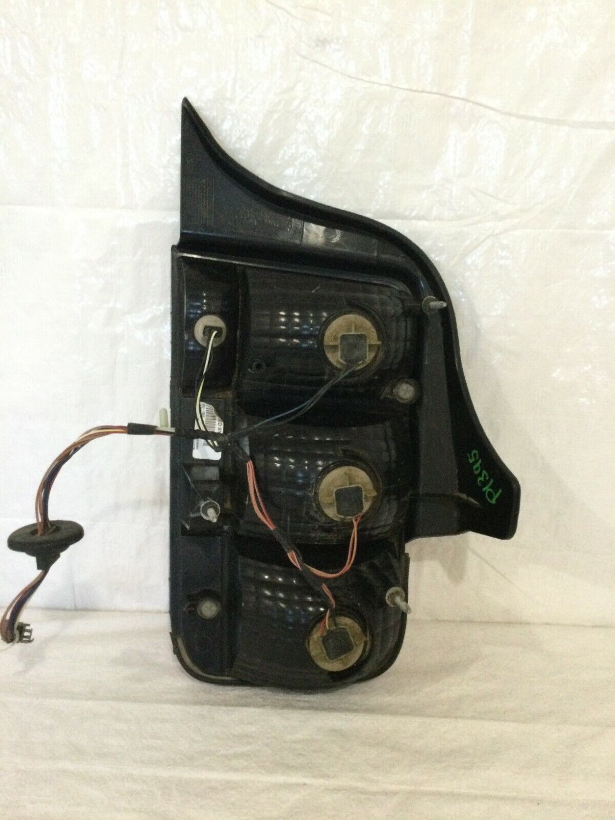2005-2009 Ford Mustang Tail Light Lamp Left Driver Side OEM LH