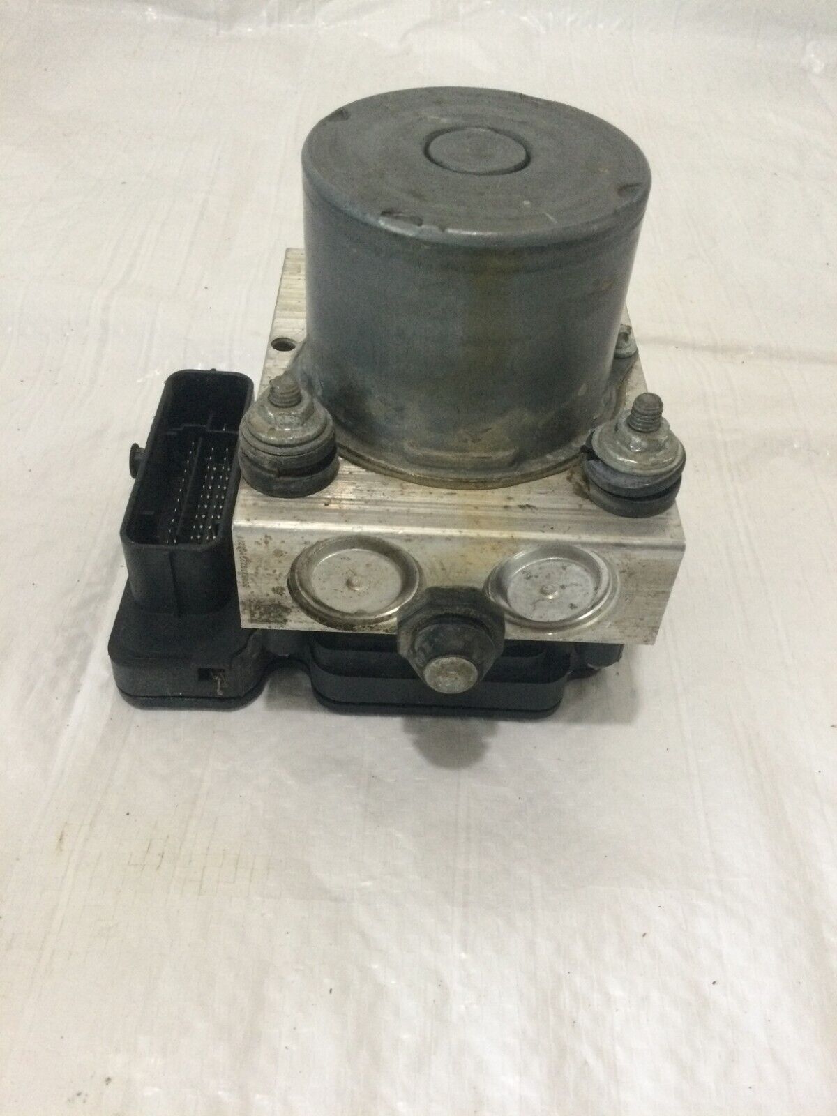 2020 Dodge Grand Caravan ABS Anti Lock Brake Pump Assembly OEM