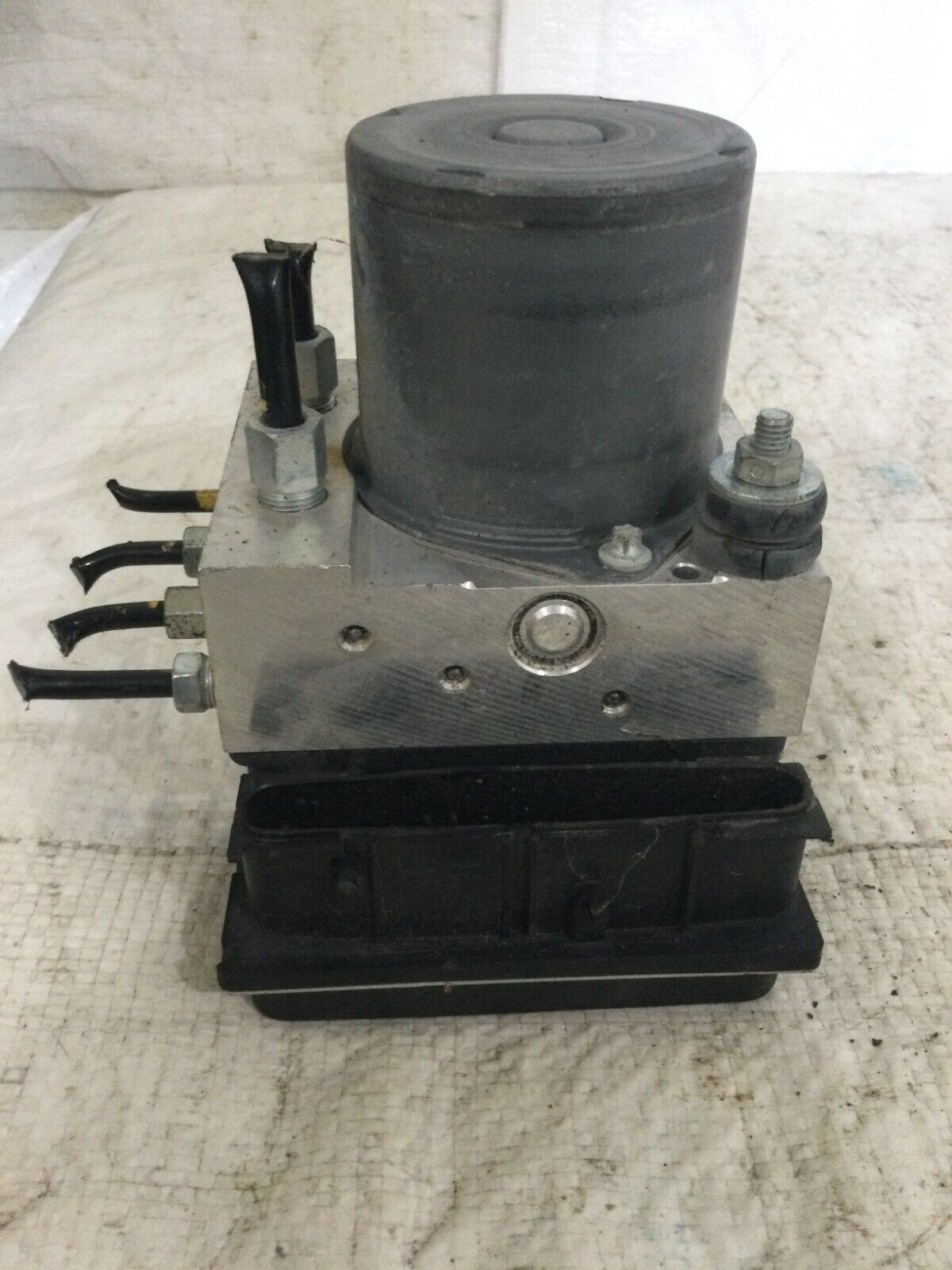 2007-2008 Infiniti G35 ABS Pump Control OEM 47660JK11A Module