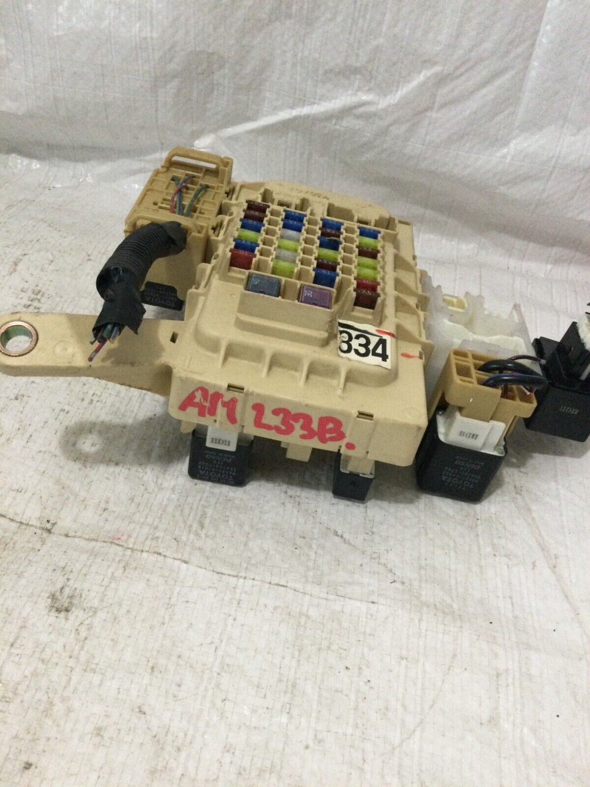 2003 Toyota Highlander  Fuse Box Relay  Module OEM