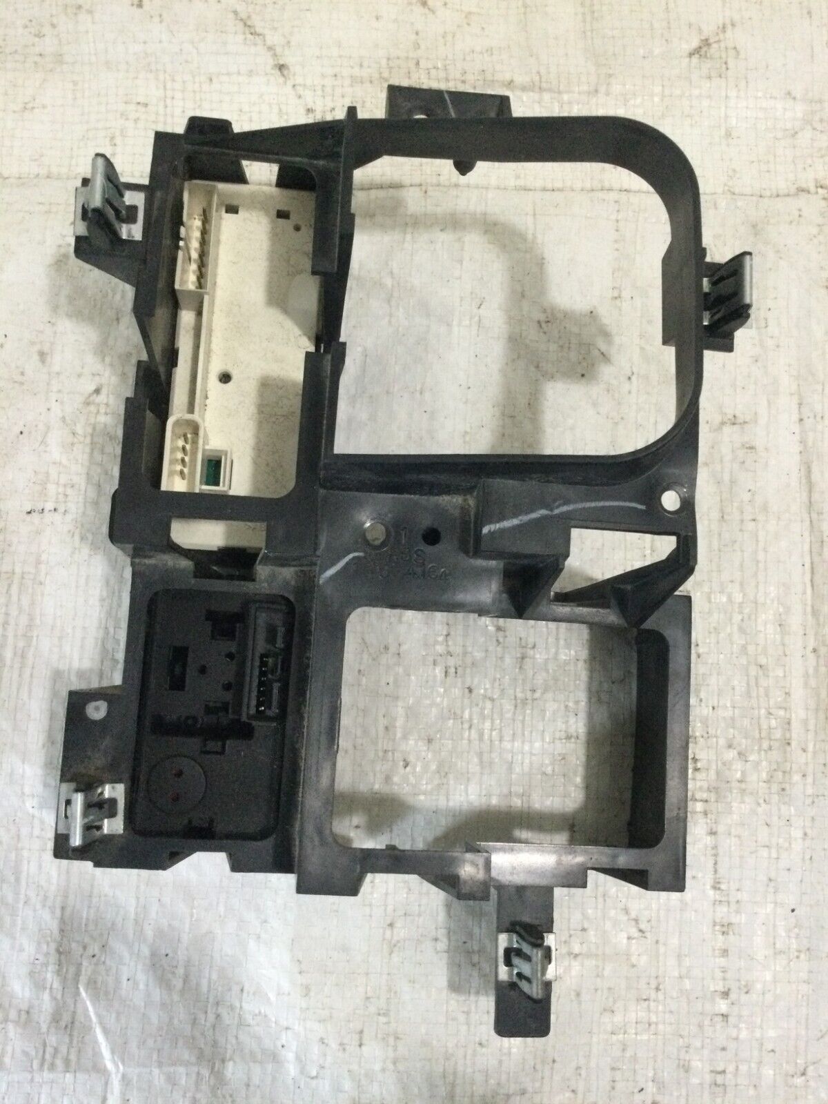 2003-2006 GMC Sierra 2500HD 4WD Control Switch OEM