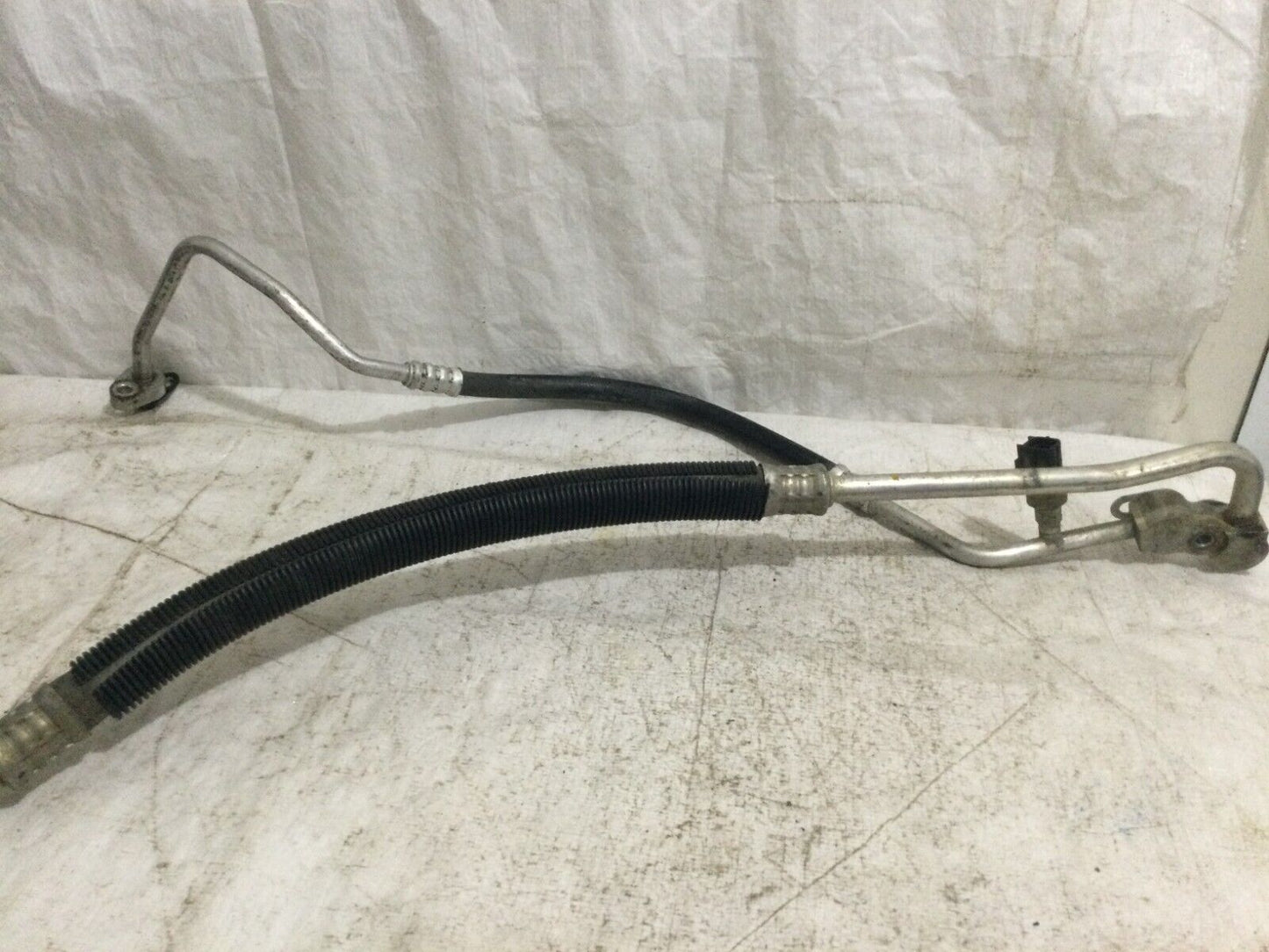 2007 Dodge Ram 3500 A/C Refrigerant Liquid Hose 6.7L Diesel OEM