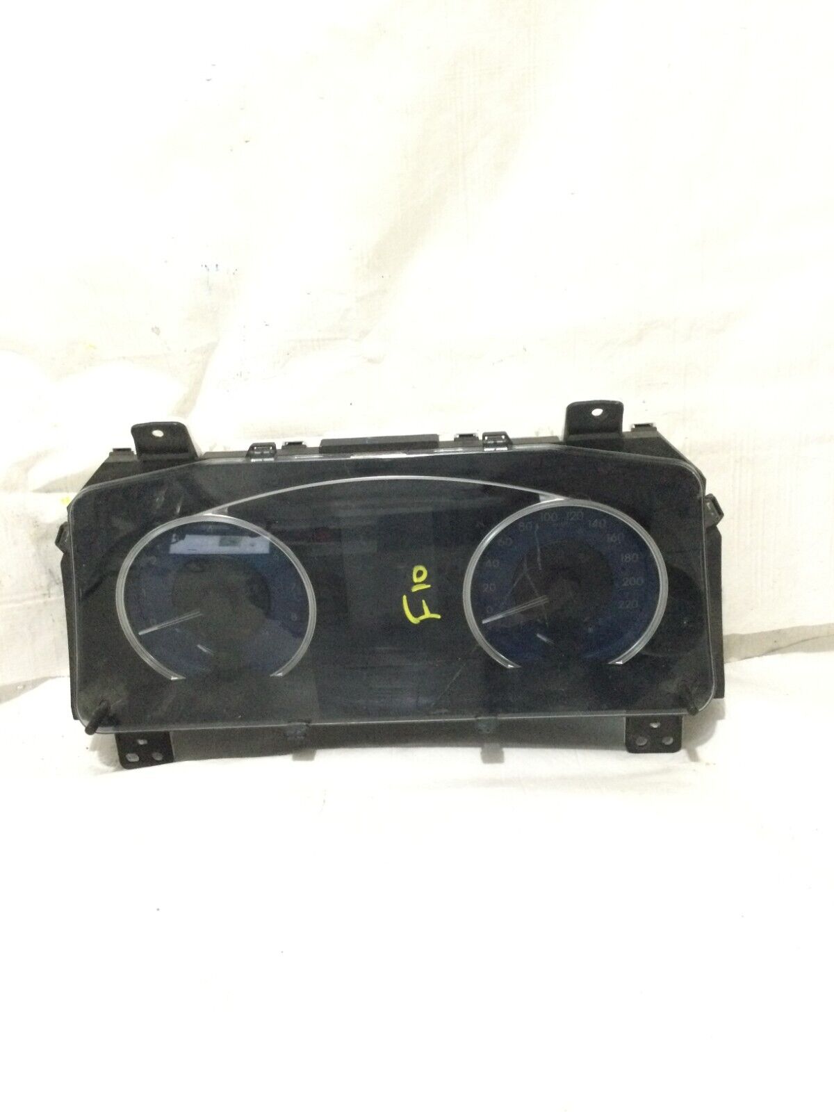 2016-2017 Toyota Camry Speedometer Speedo Cluster KPH OEM