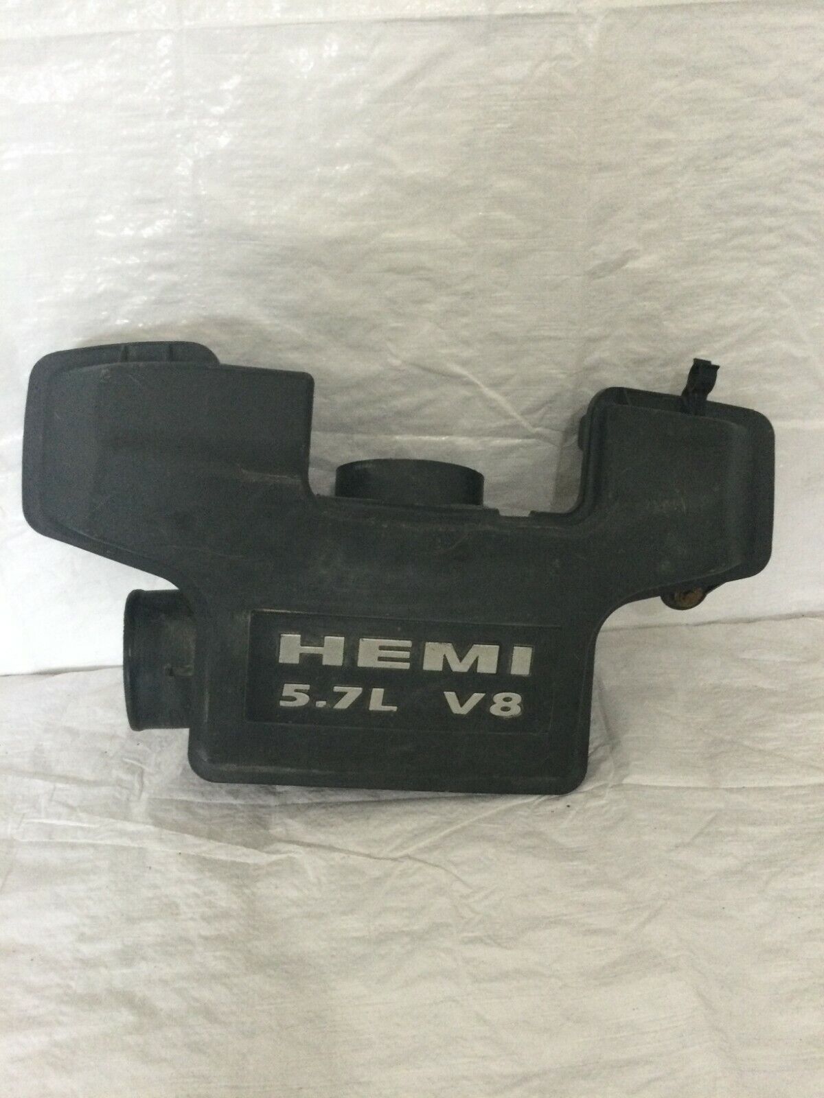 2003-2008 Dodge Durango 5.7L Hemi Air Intake Resonator Housing Box OEM 53032463