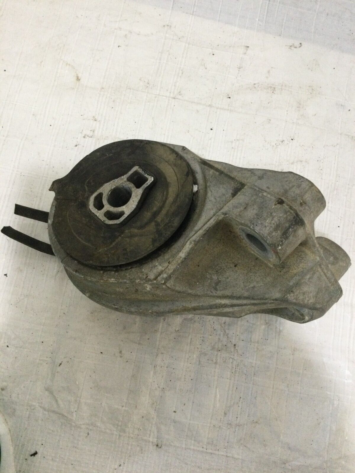 2018 Chevrolet Silverado 1500 Engine Frame Mount OEM
