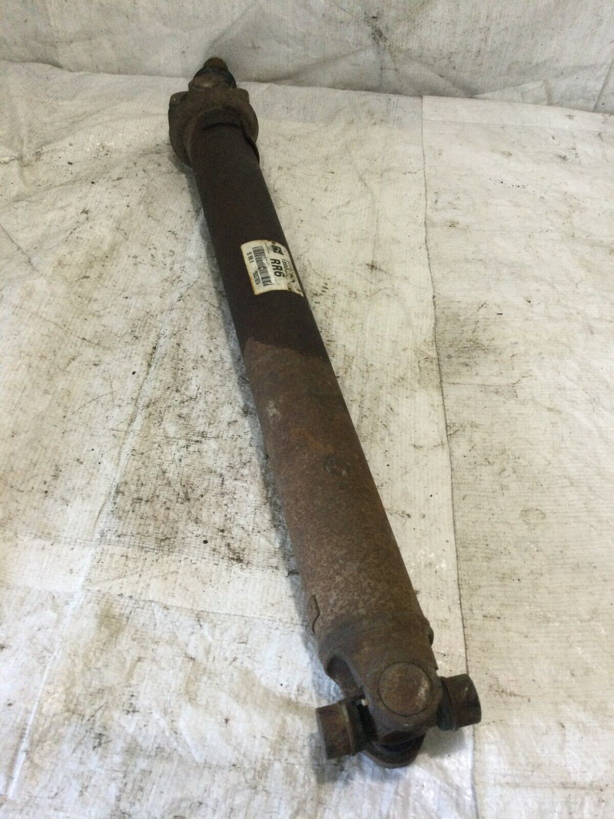 2006 Ford F-250 SD Front Drive Shaft  OEM