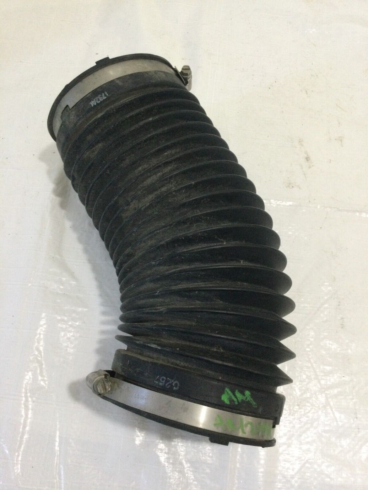 2017 Dodge Grand Caravan Air Cleaner Intake Tube 04861732AC OEM